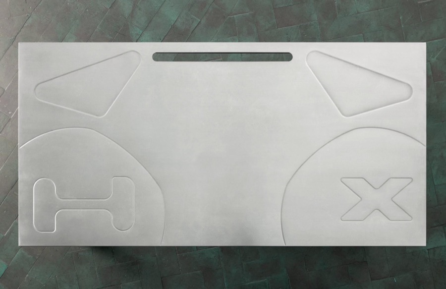 inohx workstation under low light